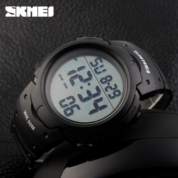 Чоловічий спортивний водостійкий тактичний годинник Skmei 1068 1742249839 фото